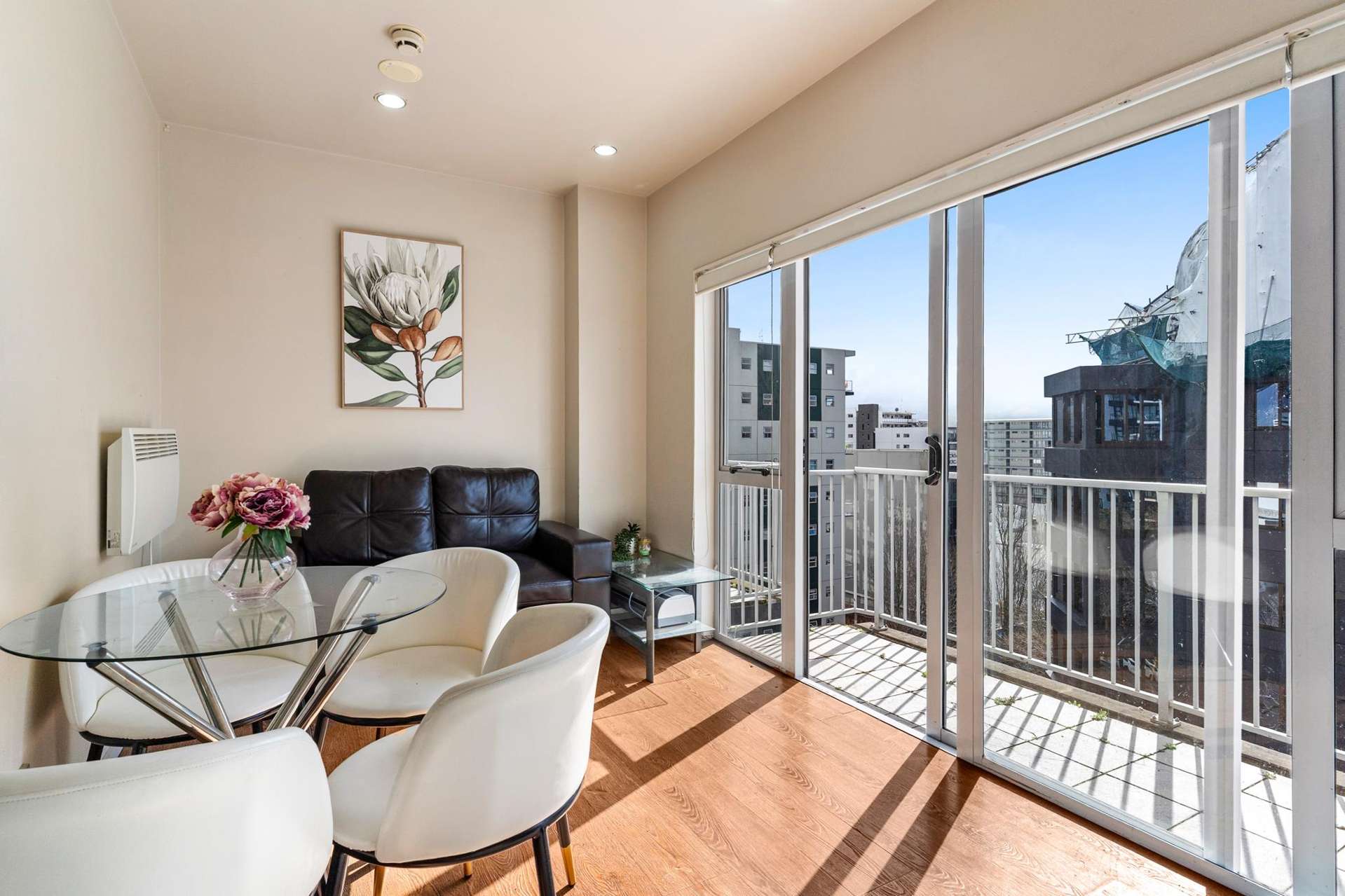 8c/208 Hobson Street Auckland Central_0