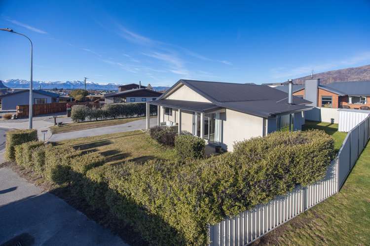 12a Alpha Close Wanaka_13