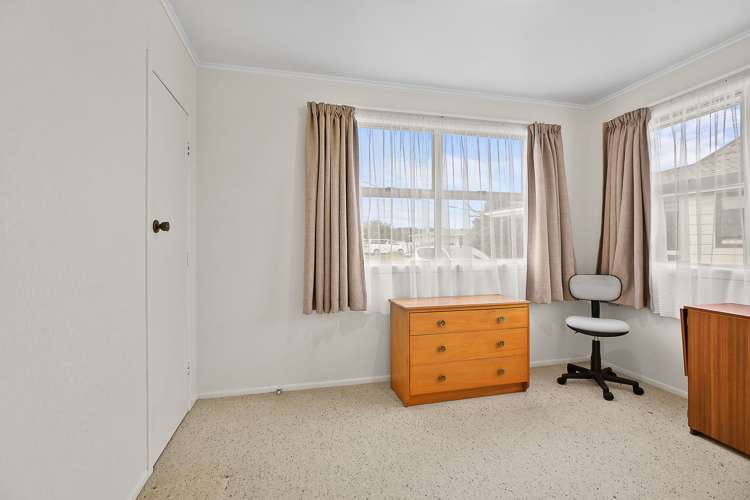 34 Station Road Paeroa_13