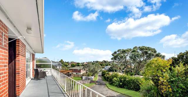 1/7 Castleton Drive Mellons Bay_2