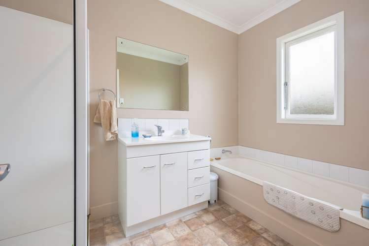 193 Hurndall Street West Maungaturoto_5