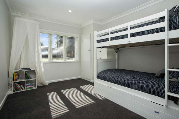 44 Arawa Street New Lynn_11