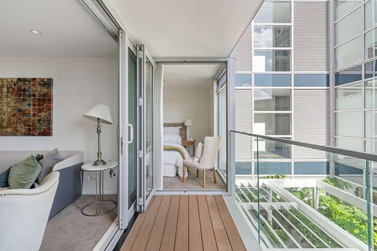207/15 Rendall Place Eden Terrace_8