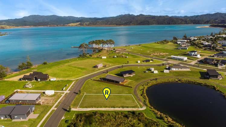 13 Taniwha Place_2