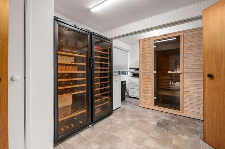 999 River Road Queenwood_29