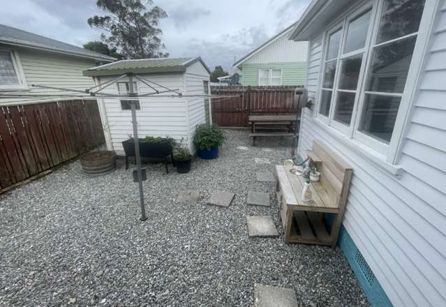 202 Weld Street Hokitika_4