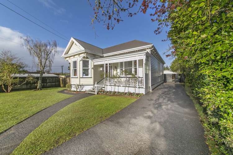 46 Woodglen Road Glen Eden_5