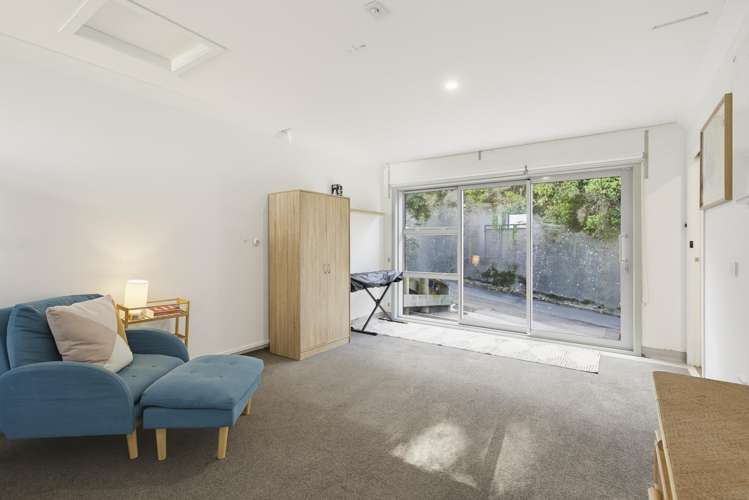 8B Homebush Road Khandallah_14