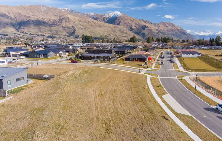 64 Avalon Station Drive Wanaka_0