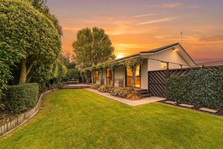 11 Townshend Crescent_0