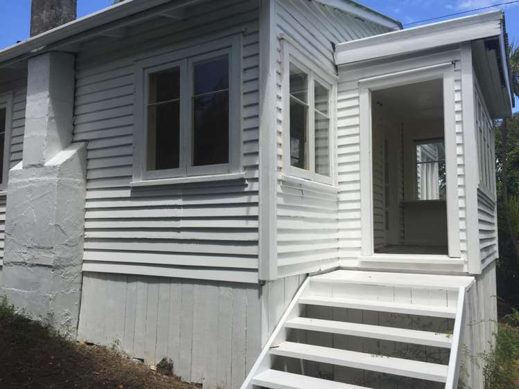 6 Russell Road Wainui_0