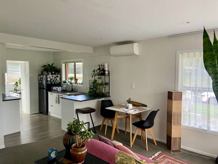 1/80 Moore Street Hillcrest_5
