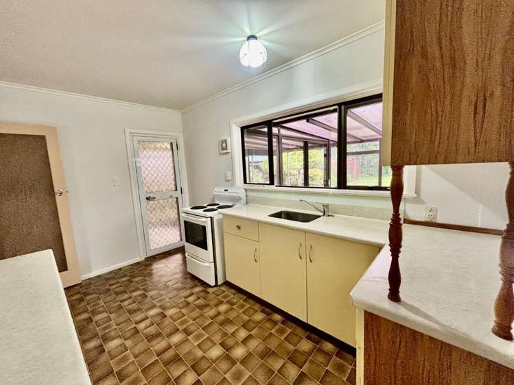 3 Surrey Street Taradale_4