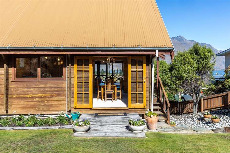 13 Panorama Place Queenstown_17