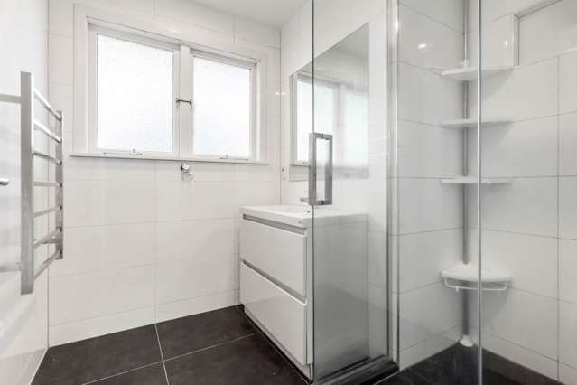 64 La Trobe Street Pakuranga Heights_3