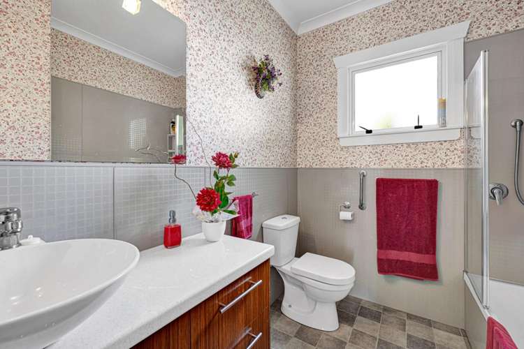 63 Gover Street New Plymouth Central_21