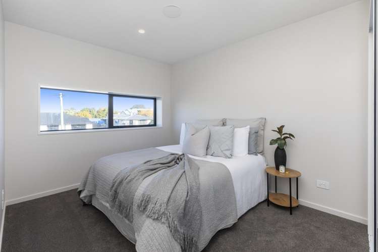 1/100 Staveley Street Avonhead_5