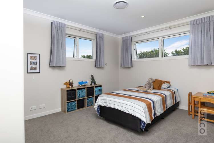 59 Queen Street Riverhead_31