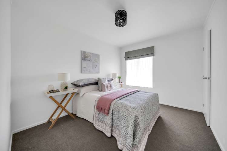 14 Mark Carter Place Flat Bush_11