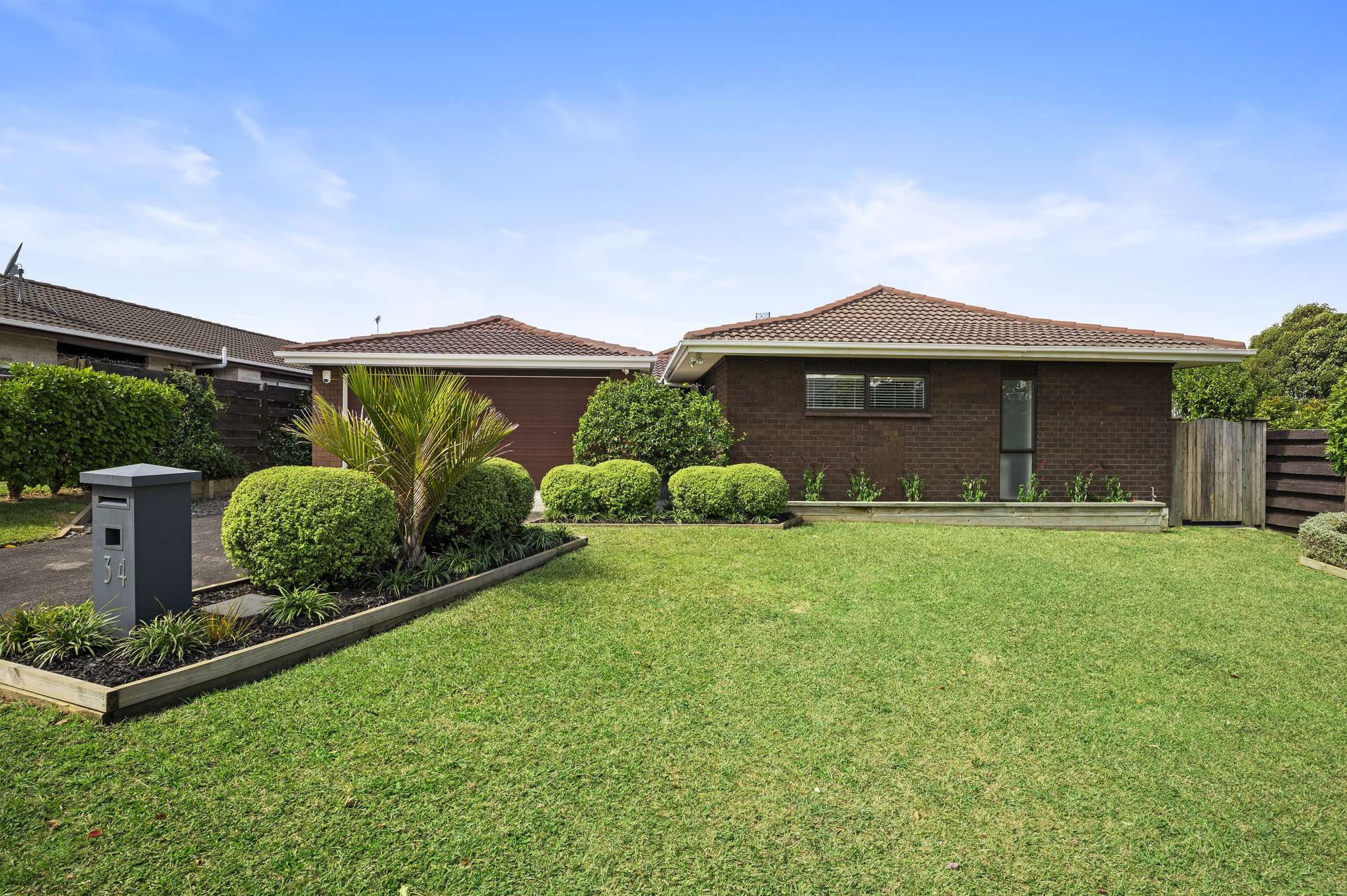 34 Borrowdace Avenue Botany Downs_0