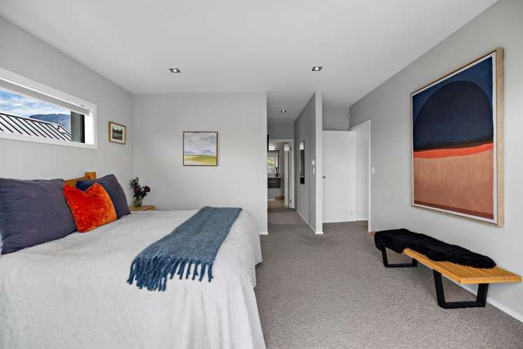 4 Kinross Lane Jacks Point_19