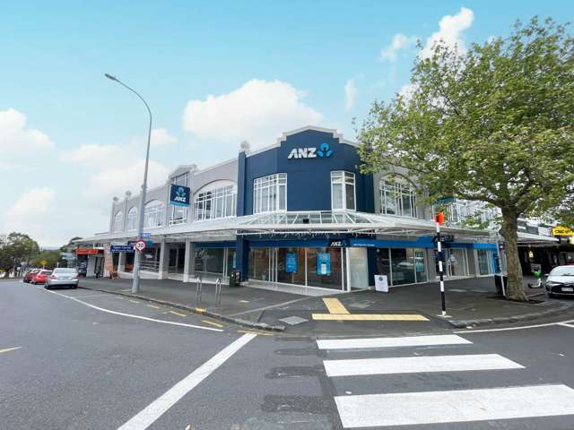 THREE LAMPS PONSONBY OFFICES