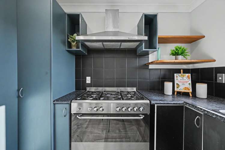 30 Arlette Place Massey_30
