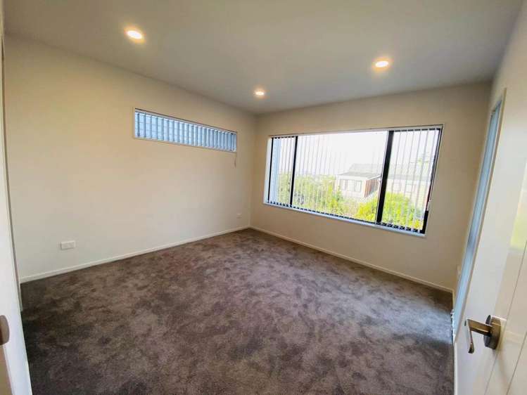 2/39 Lyndhurst Road Te Atatu South_4