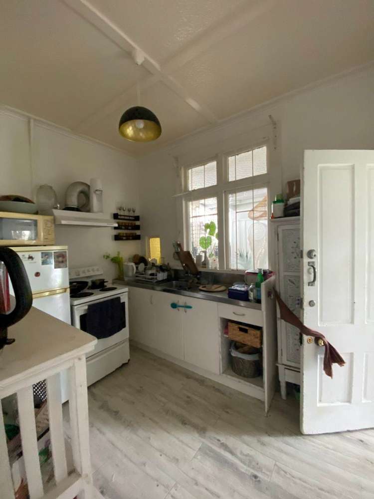 386 Point Chevalier Road Point Chevalier_3