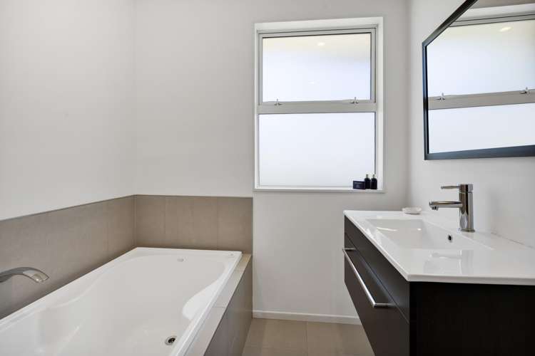 21f Parkvue Drive Bell Block_18