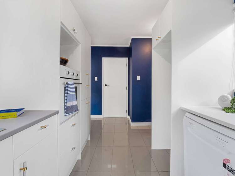 49a Great North Road Saint Johns Hill_12