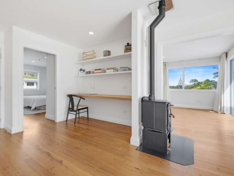 16 Dudley Crescent Cable Bay_17
