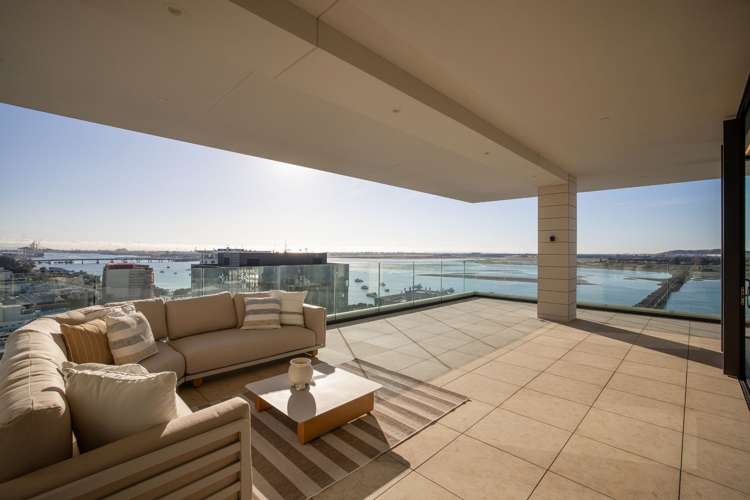 PH08/38 Elizabeth Street Tauranga Central_12