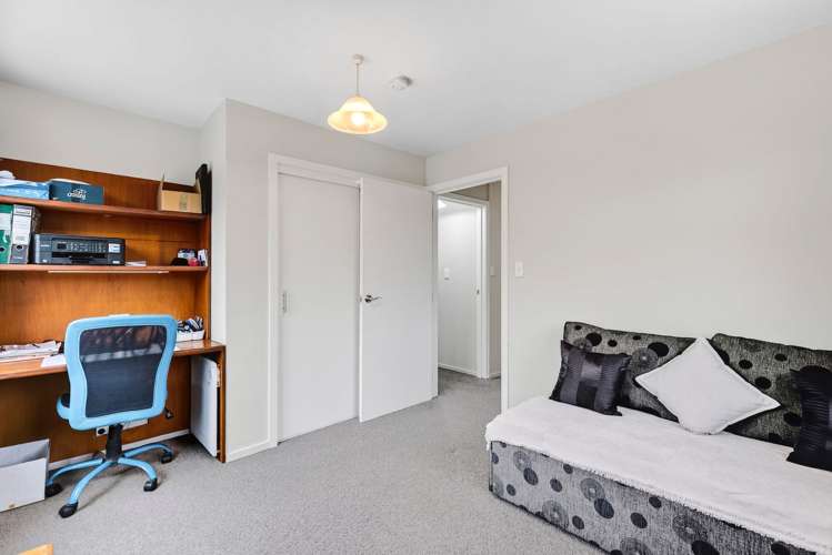 47 Frye Crescent Albert Town_11