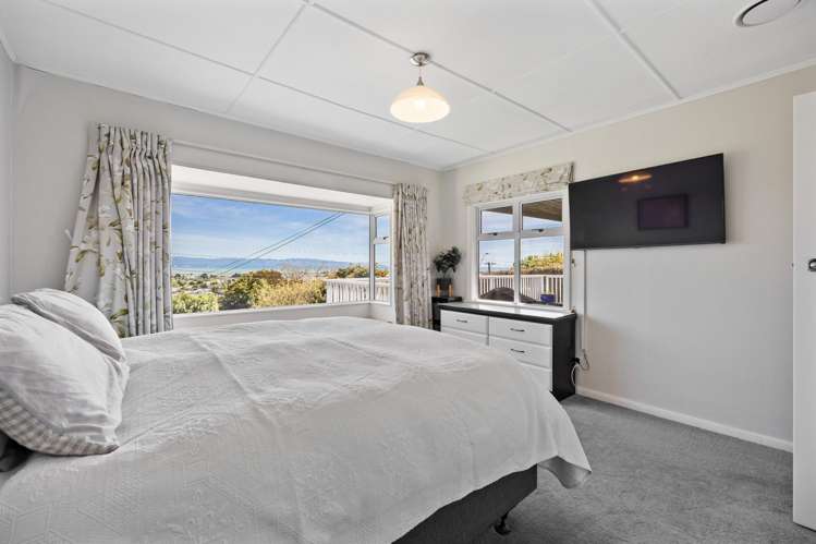 115 The Ridgeway Stoke_11