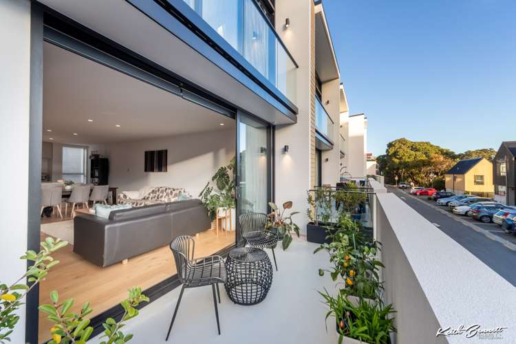 5 Jean Caldwell Way Island Bay_17