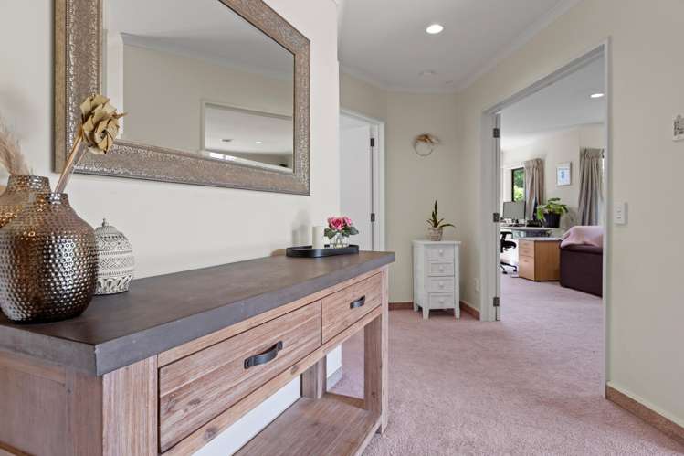 6 Runanga Grove Waikanae_11