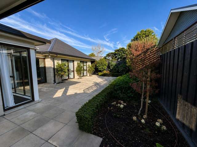 79 Idris Road 1438_1