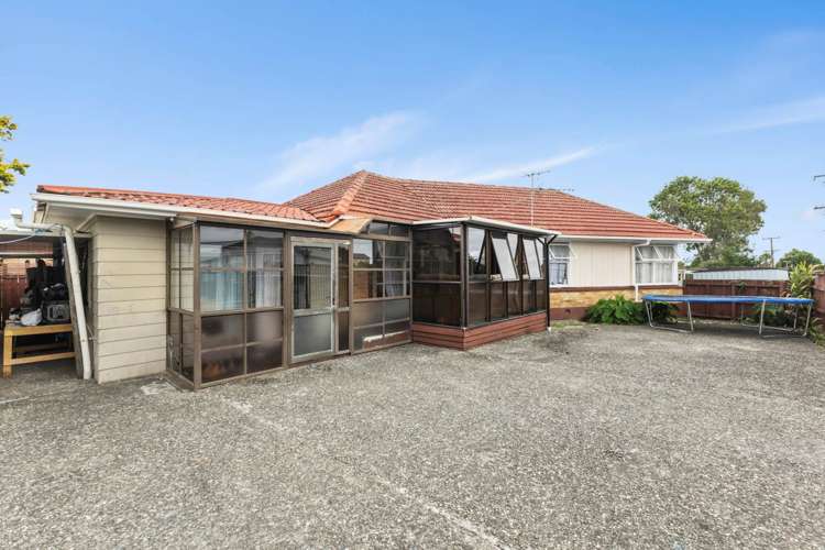 696 Massey Road Mangere_4