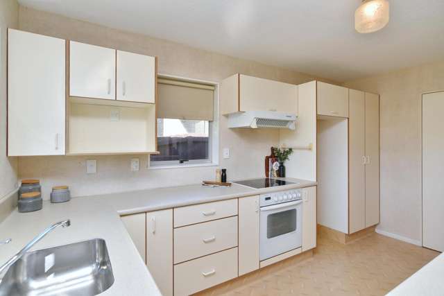 36 Highland Place Avonhead_1