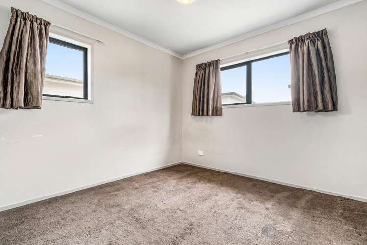 6 Whau Crescent Avondale_8