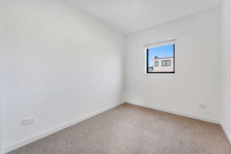 5/25 Freeland Avenue Mt Roskill_8