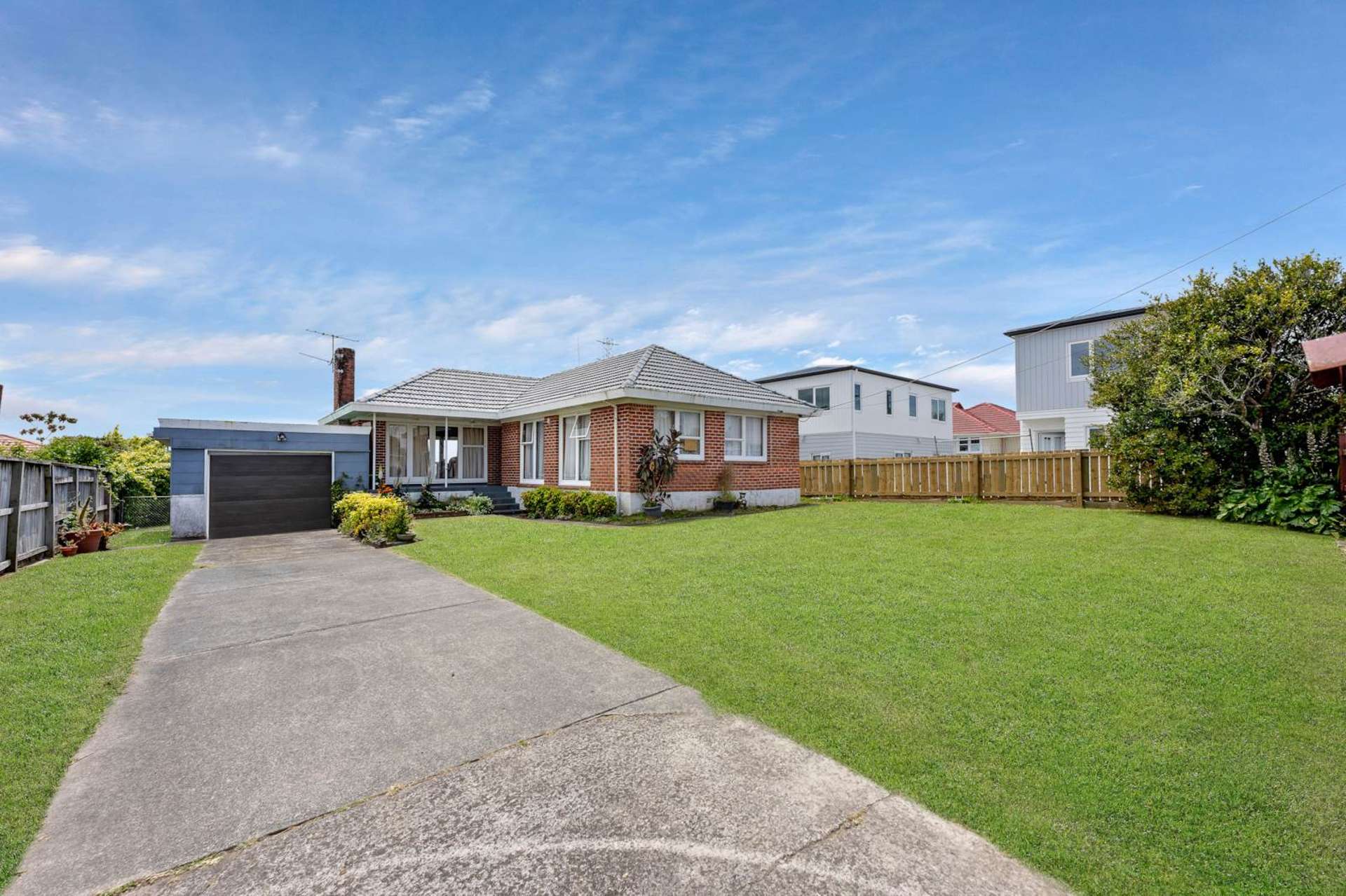 4 Royal View Road Te Atatu South_0