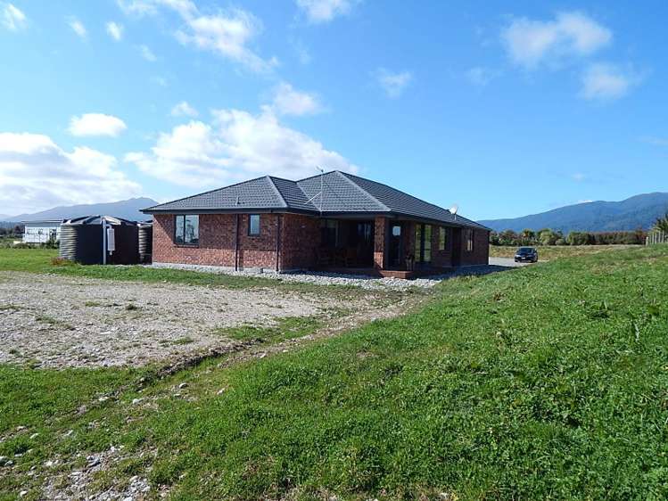 24 Waimea Terrace Drive Westport_2