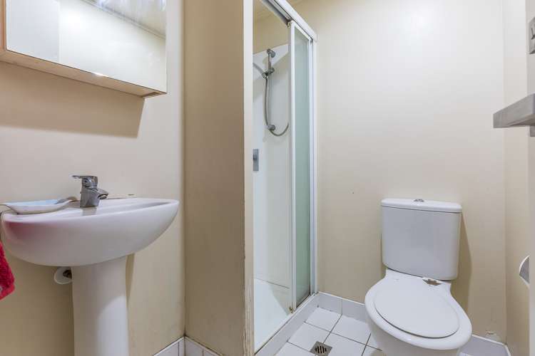 1335/72 Nelson Street Auckland Central_11