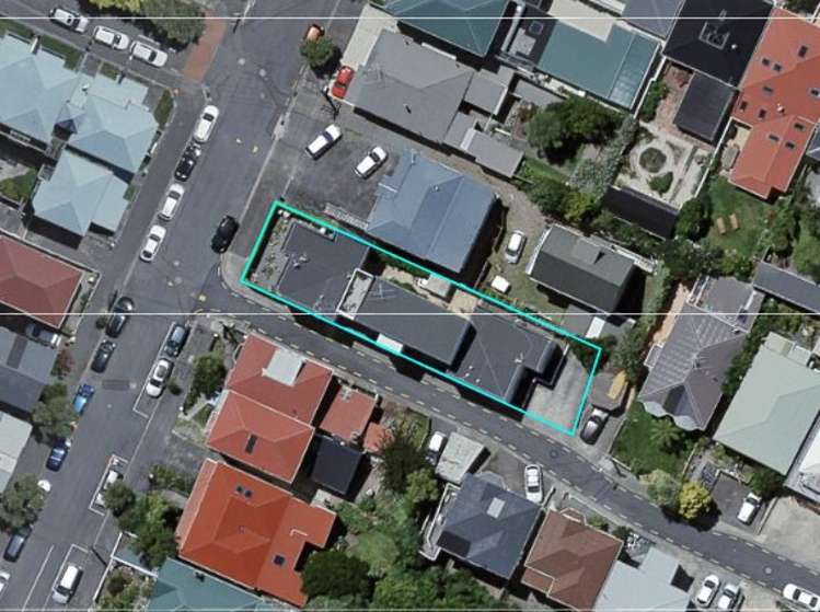 6/1 Rixon Grove Mount Victoria_14