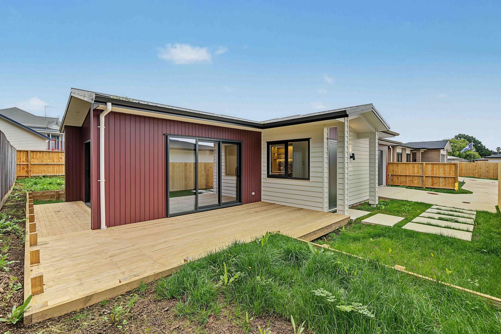 11,13,15 Mamaku Road Waiuku_0