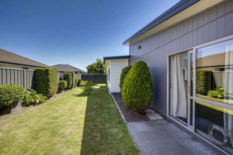 16 Begley Place Frimley_20