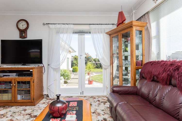 16b King Street Dannevirke_13