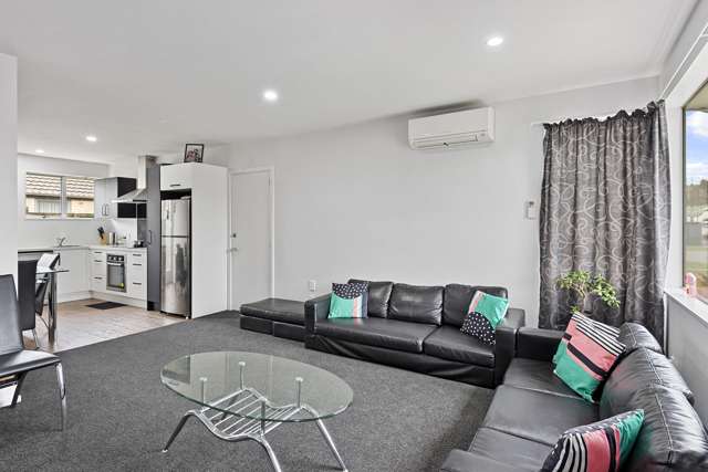 2/20 Geraldine Street Edgeware_3